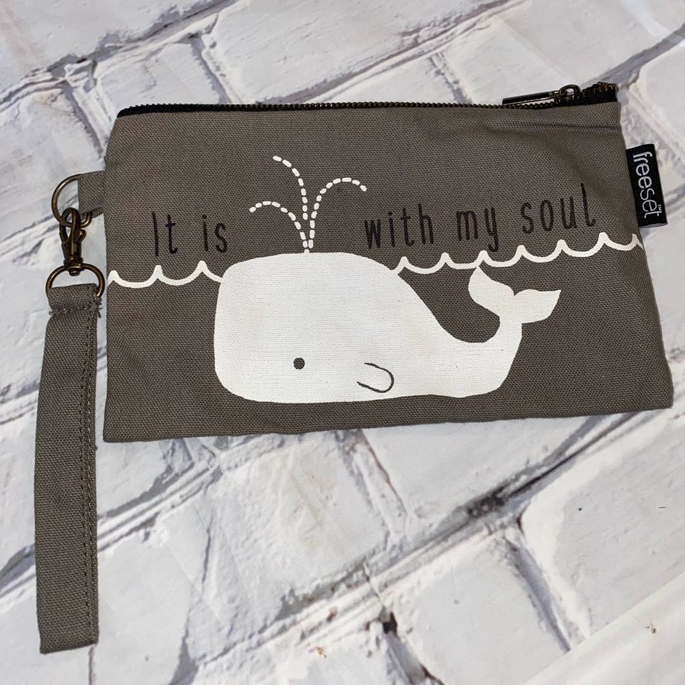 Gray wristlet with whale on it from free set